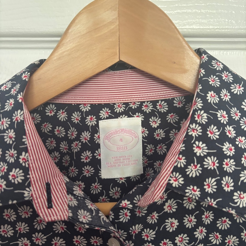 Brooks Brothers Navy Floral Button-Down Shirt with Pink Accents - Picture 4 of 7